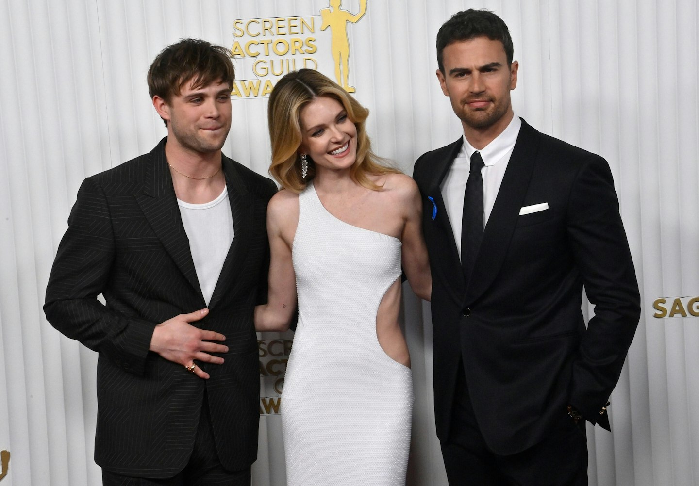 Leo Woodall, Meghann Fahy and Theo James at the 29th annual SAG Awards.