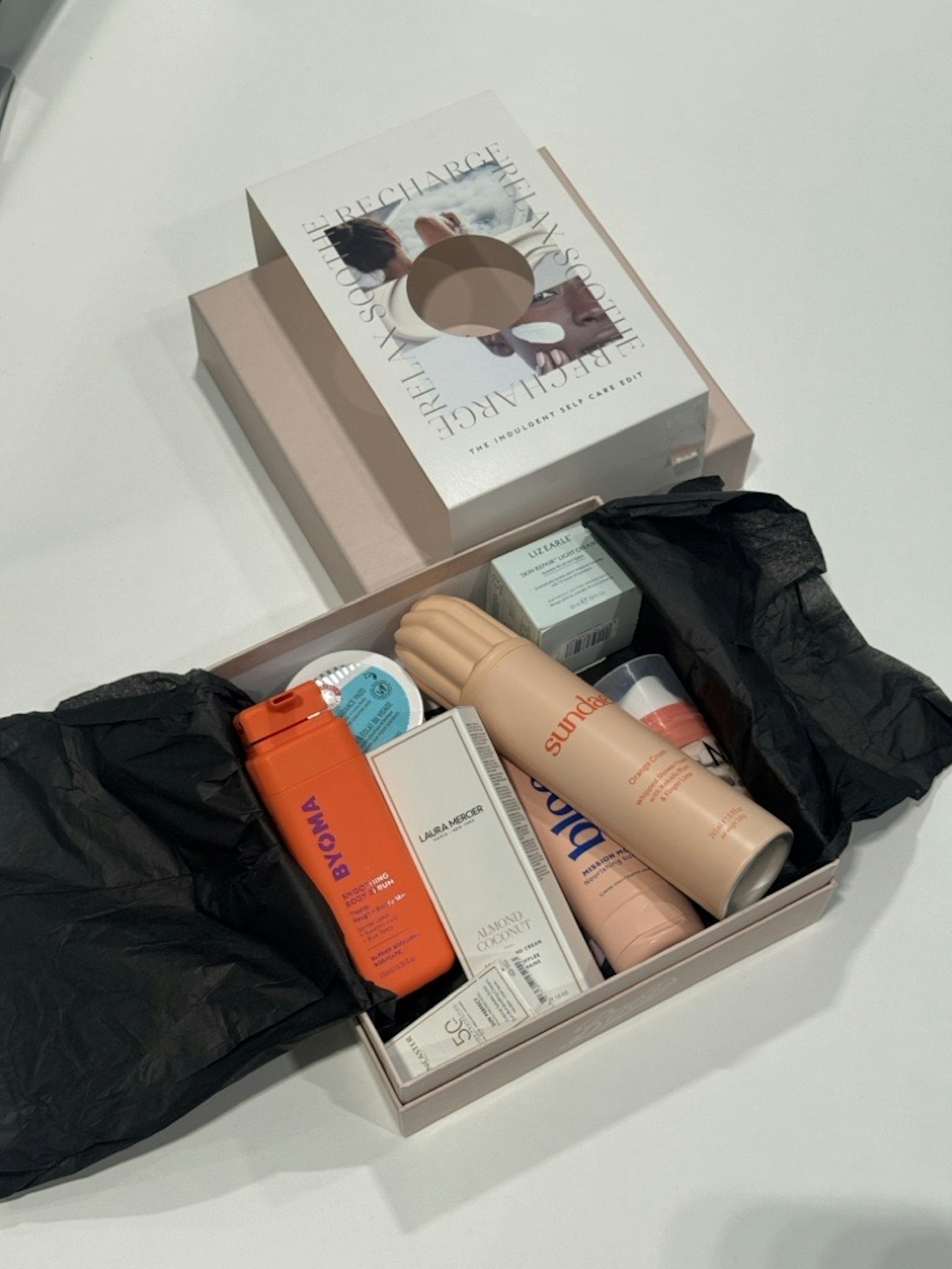 Boots Pamper Beauty Box