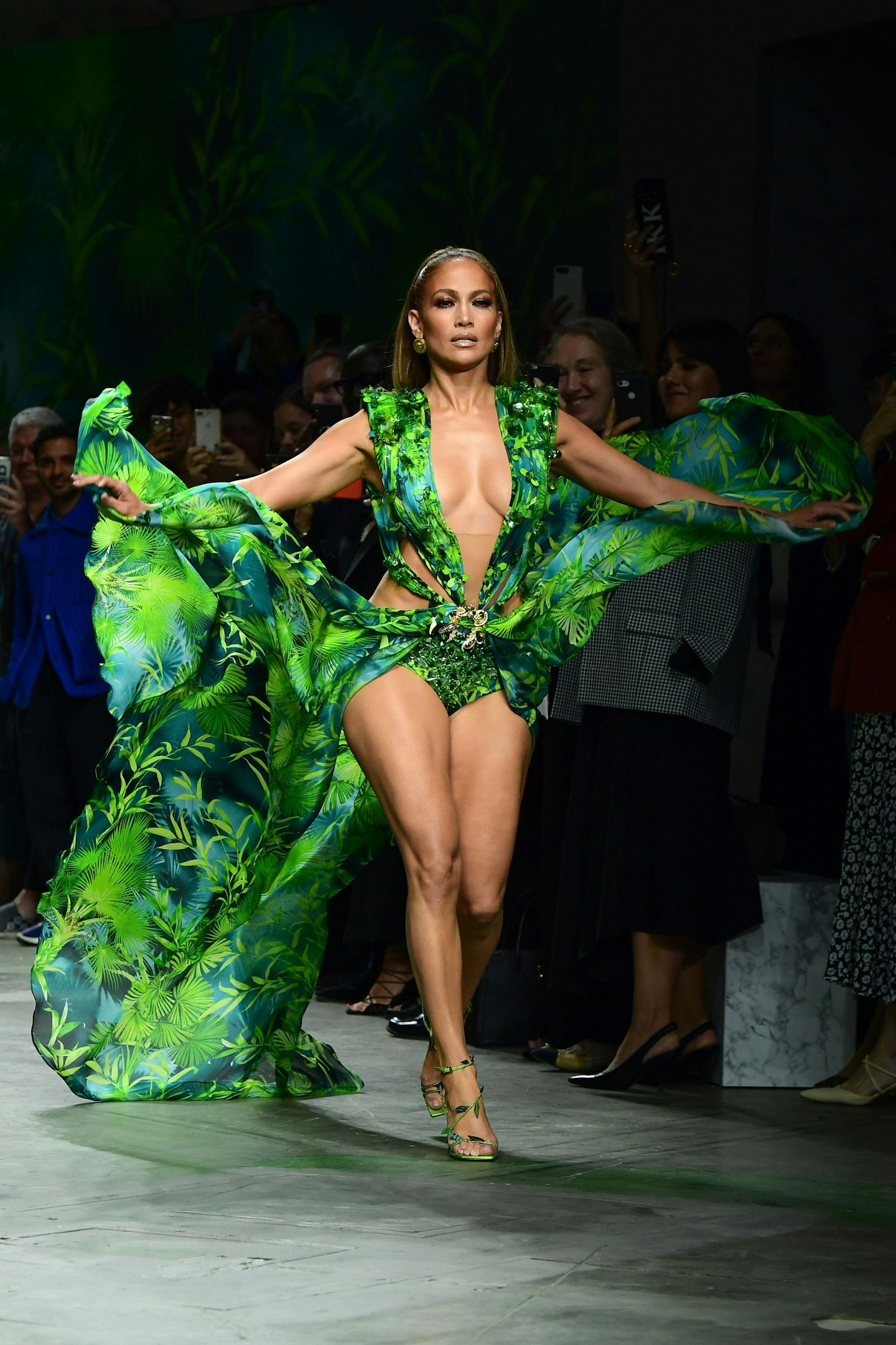J.Lo in Versace